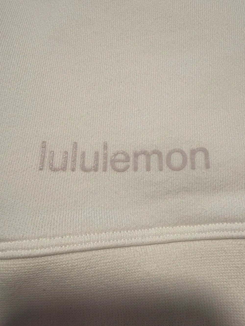 Lululemon Perfectly Oversized Graphic Crewneck ~ Best for Size 8 ~ White